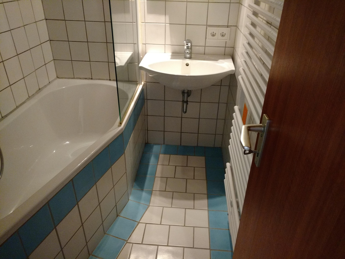 Sanierte 2-Zimmer-Wohnung im Stuttgarter Westen – Lindenspürstraße 15a, 70176 Stuttgart(West) – Vorschaubild 5