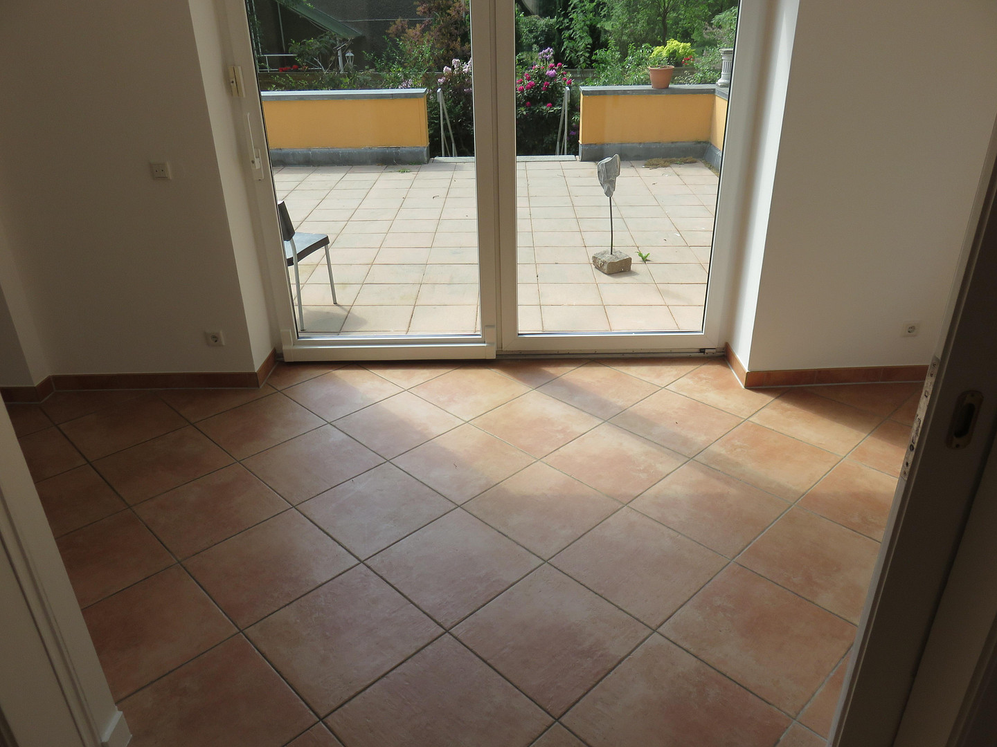 Sonnenterrasse und Saunalandschaft nahe Spandauer Forst – Mögeldorfer Weg 2, 13587 Berlin(Hakenfelde) – Vorschaubild 11