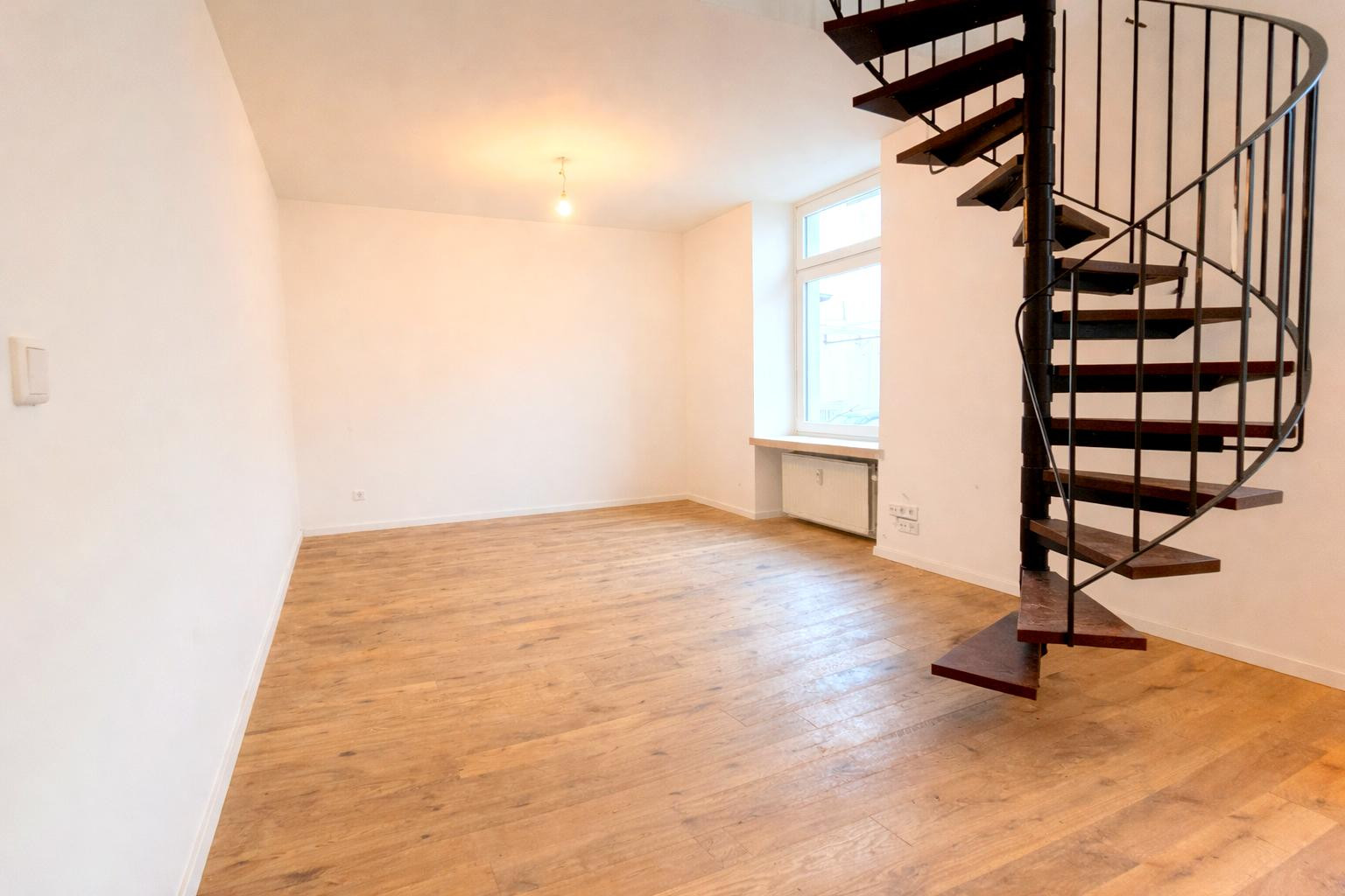 Provisionsfrei! TOP 2,5-Zimmer-Maisonette Wuppertal Barmen – Brombergerstraße 19, 42283 Wuppertal(Barmen) – Vorschaubild 2