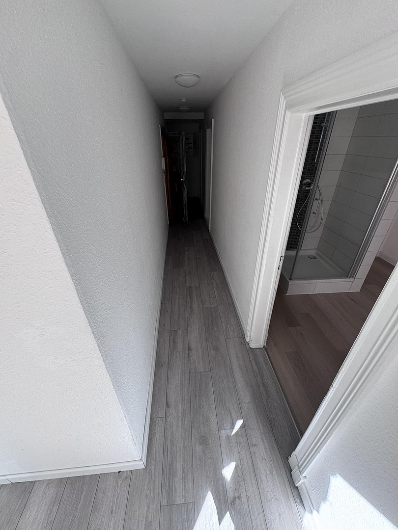 Frisch renovierte 4-Zimmer-Wohnung mit Balkon in zentraler Lage von Flensburg – Waldstraße 3, 24939 Flensburg – Vorschaubild 6