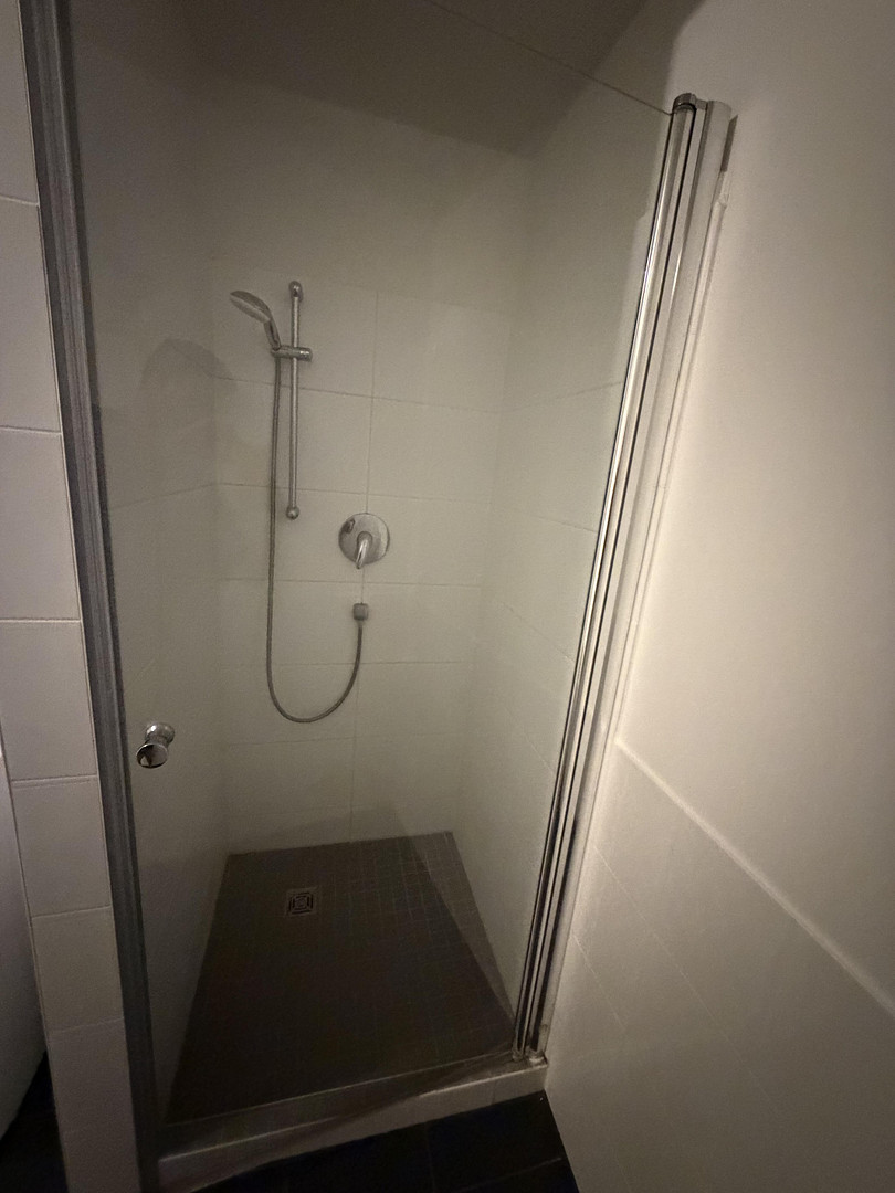 NEU modernisierte 2 Zimmer Wohnung mit Einbauküche – Richard-Sorge-Str. 52, 10249 Berlin(Friedrichshain) – Vorschaubild 15