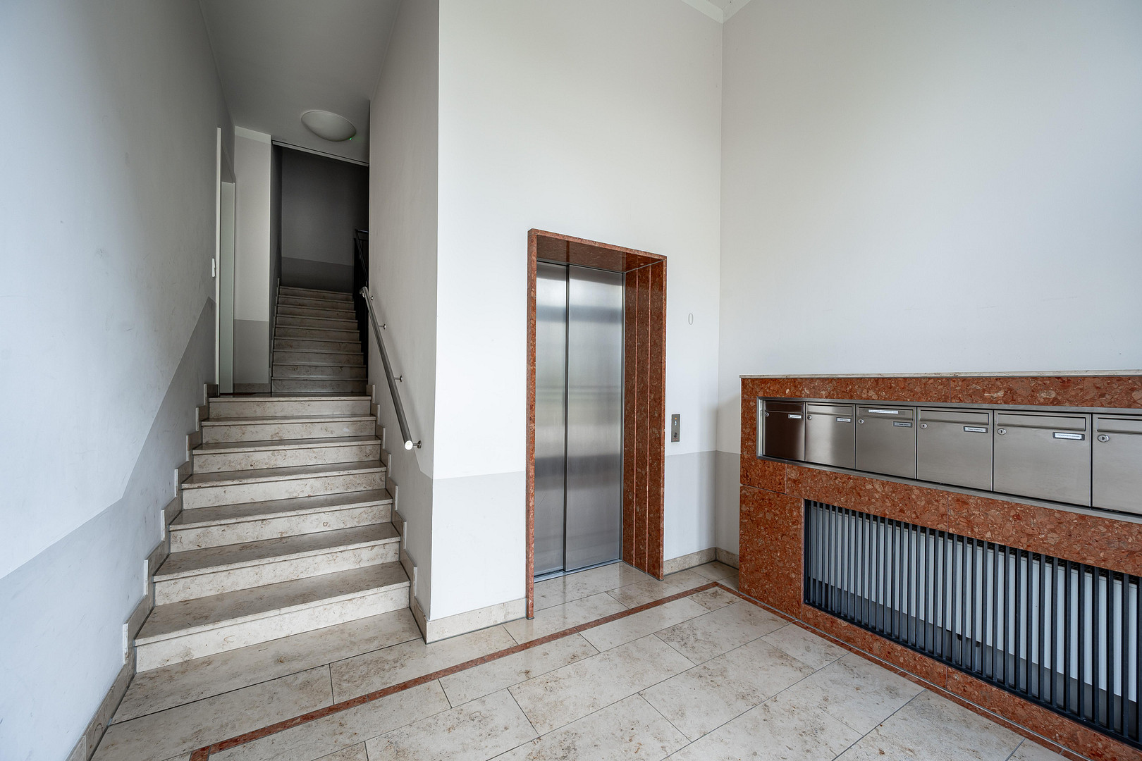 Luxuriöse, moderne 5-Zimmer Maisonette Wohnung mit Sonnenbalkon in den Heinrich-Heine-Gärten – 40549 Düsseldorf(Heerdt) – Vorschaubild 20