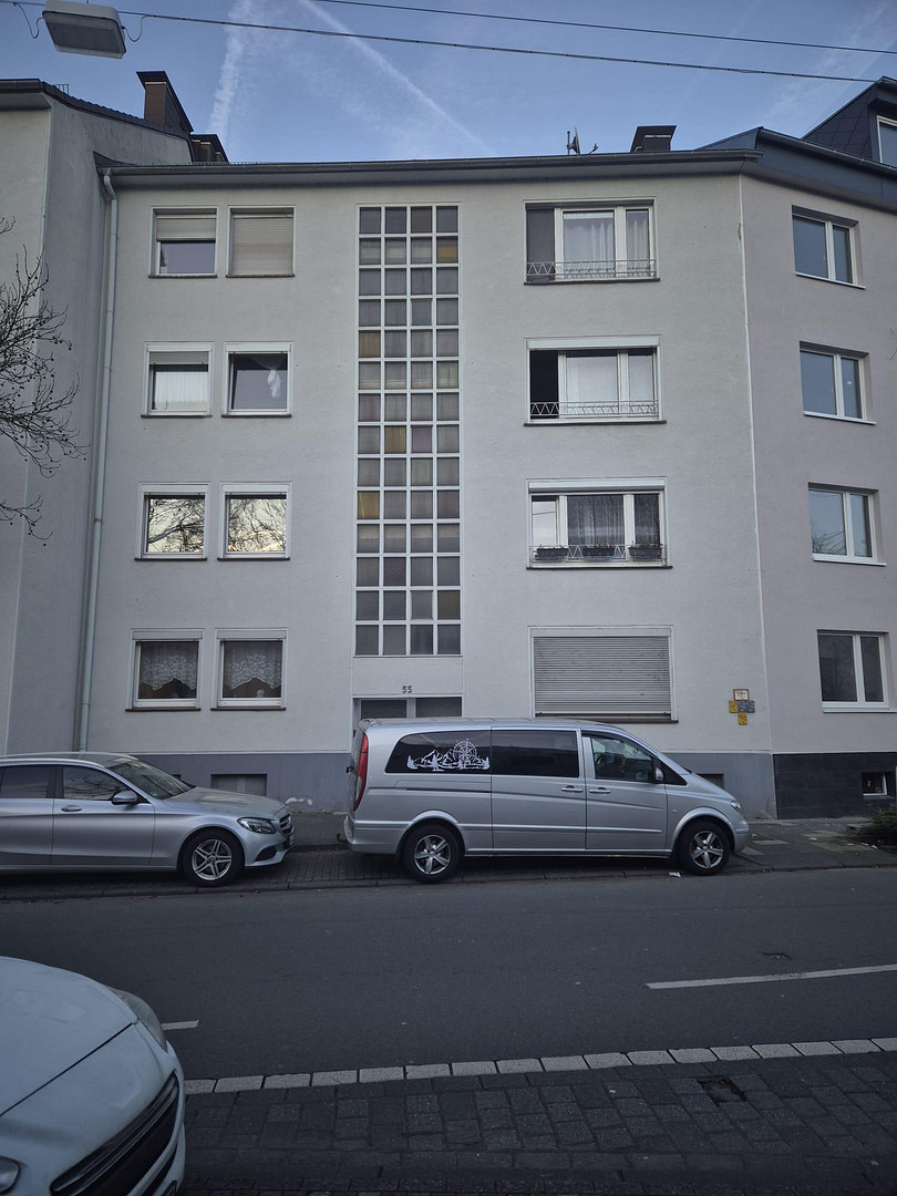 Freie 3 WG-Zimmer