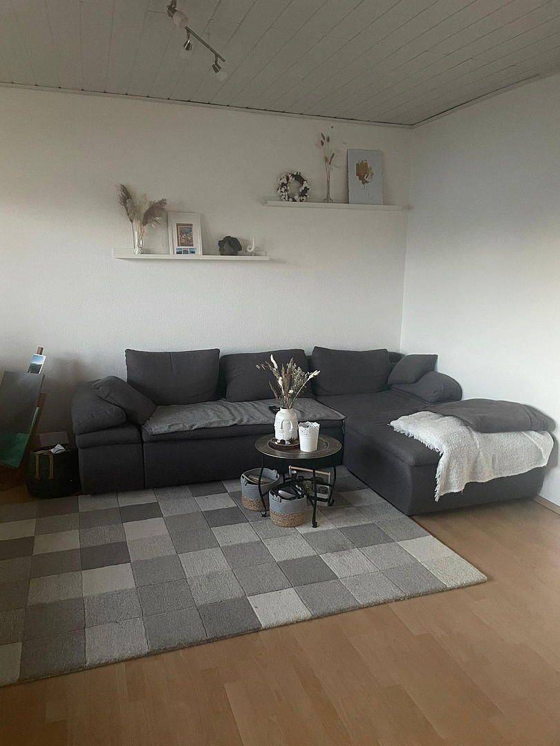 großzügige 3 Zimmer Wohnung mit Balkon – Hartenauer Str. 45, 64404 Bickenbach – Vorschaubild 4