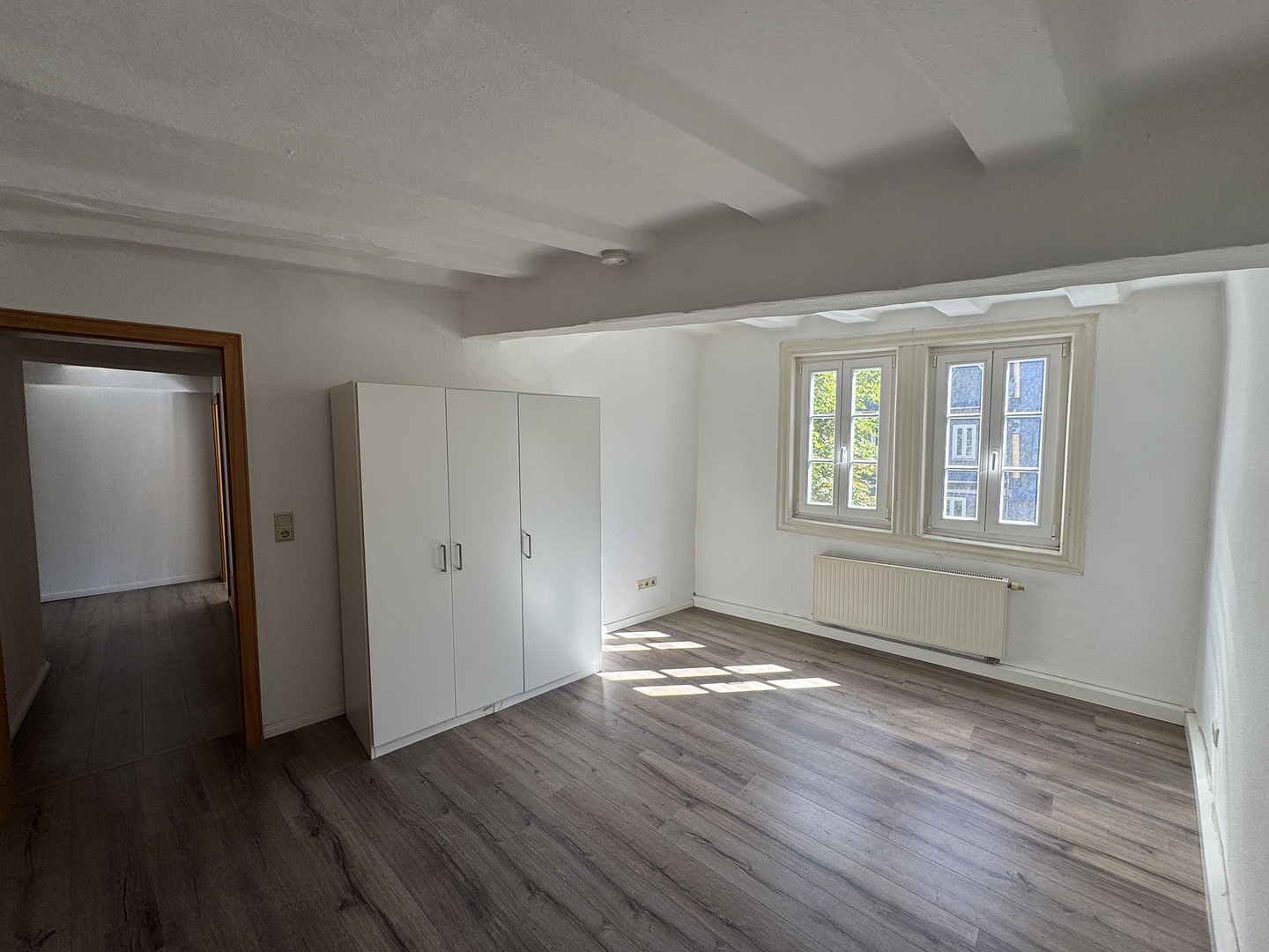 Mitten im Leben - Wohnung Kornmarkt 4 -4ZKB-  zu vermieten! – Kornmarkt 4, 35745 Herborn – Vorschaubild 2