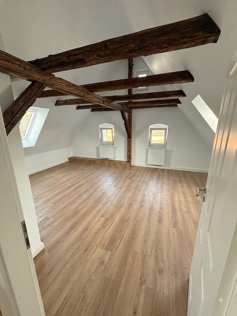 Wohnen wie im Eigenheim: 4,5-Raum-Maisonette im 2-FH, Garten, Erstbezug, Energiesparhaus – Maxener Straße 7, 1257 Dresden(Prohlis) – Vorschaubild 5