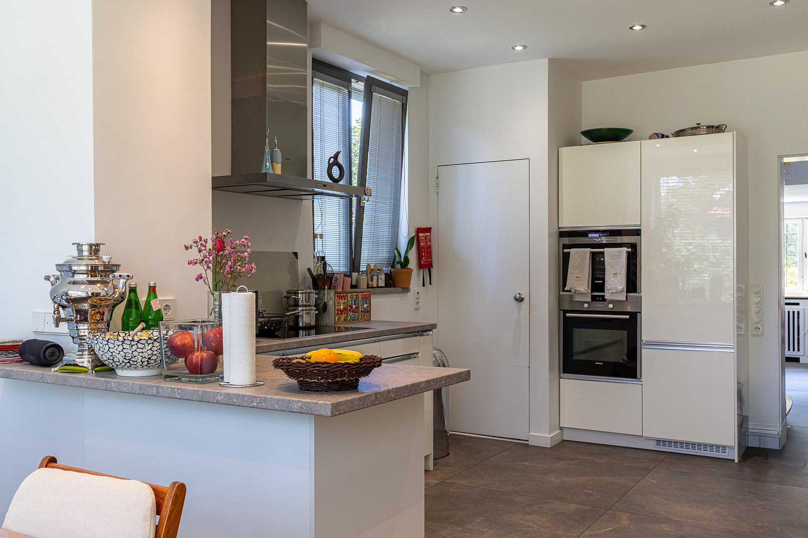 Hochwertiges Einfamilienhaus, 228 Wohnfl., 3 Etg., 5 Schlz., Terrasse, 2 Balkone, 3 Bäder & Sauna – 44141 Dortmund(Gartenstadt) – Vorschaubild 3