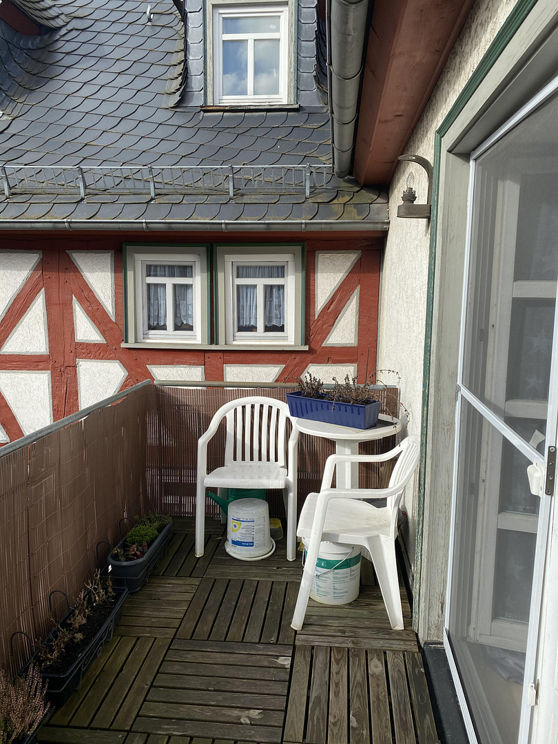 Ruhig gelegen und dennoch Mitten im Leben! 6 ZKB in Dillenburg Eibach zu vermieten – Hauptstr.53, 35683 Dillenburg Eibach(Eibach) – Vorschaubild 3
