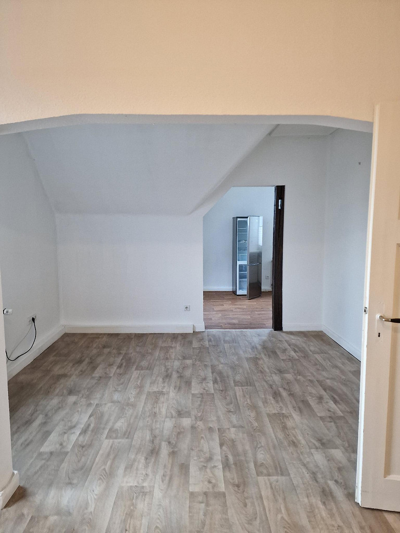 66 qm Licht und Raum im Dach mit Balkon – Sauerlandstraße 7, 33647 Bielefeld – Vorschaubild 3