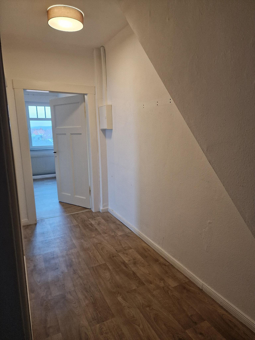 66 qm Licht und Raum im Dach mit Balkon – Sauerlandstraße 7, 33647 Bielefeld – Vorschaubild 2