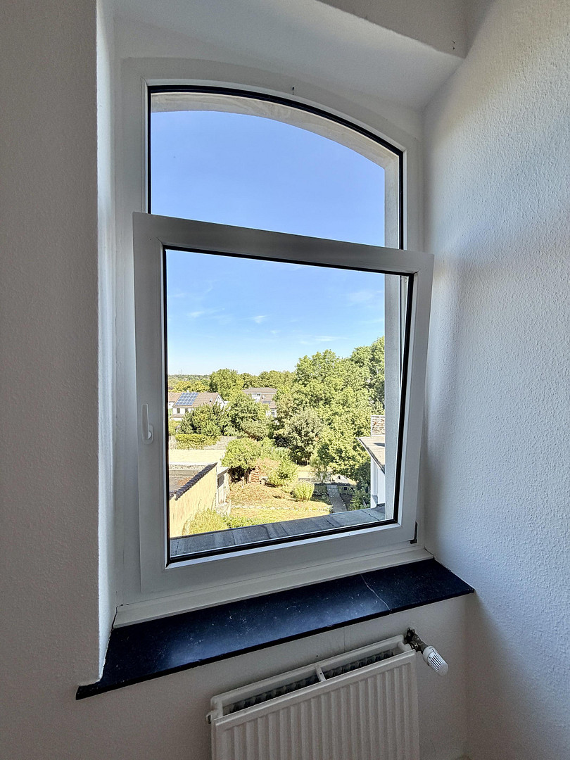Attraktive, 3-Zimmer-Wohnung in guter Lage – Eisenbahnstr. 22, 52249 Eschweiler – Vorschaubild 3