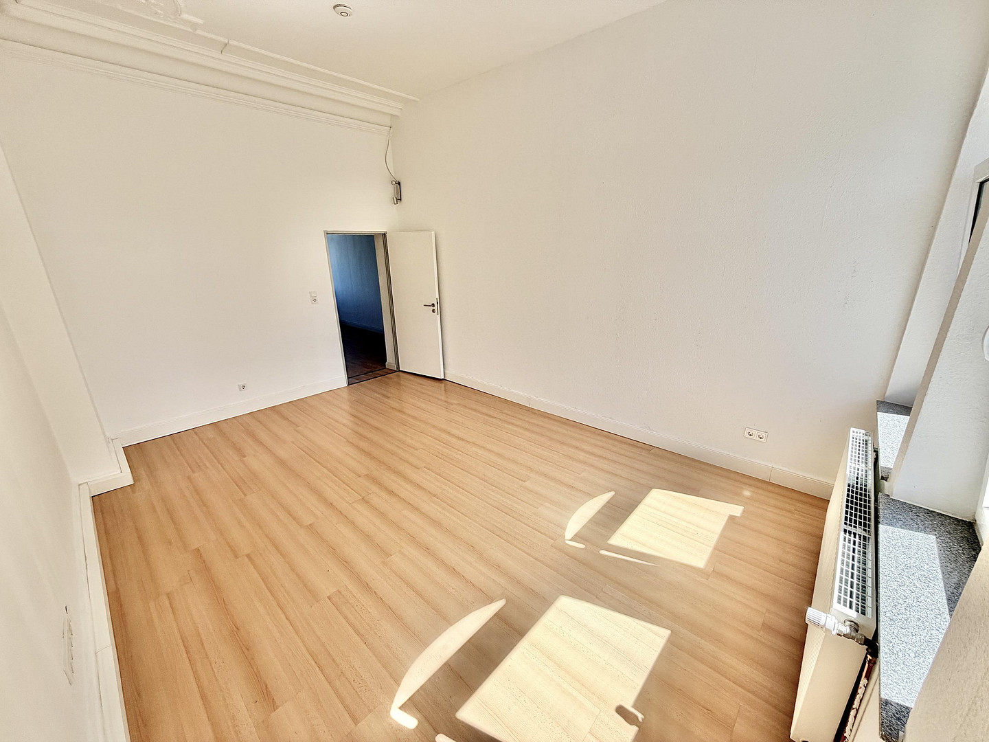 Attraktive, 3-Zimmer-Wohnung in guter Lage – Eisenbahnstr. 22, 52249 Eschweiler – Vorschaubild 11