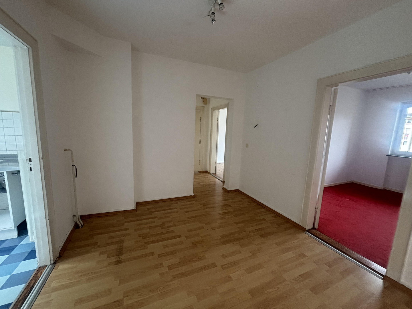 WG-geeignete 3,5-Zimmer-Wohnung in Uni-Nähe – Westring 337, 24118 Kiel(Ravensberg) – Vorschaubild 5