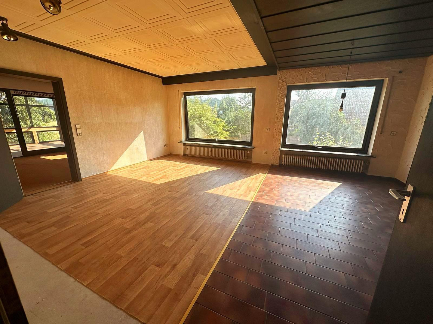 Wohnensemble aus zwei verbundenen Hausteilen – 244 m² Wohnfläche, Wintergarten & Sauna – Allee 18, 96465 Neustadt bei Coburg(Fürth am Berg) – Vorschaubild 24