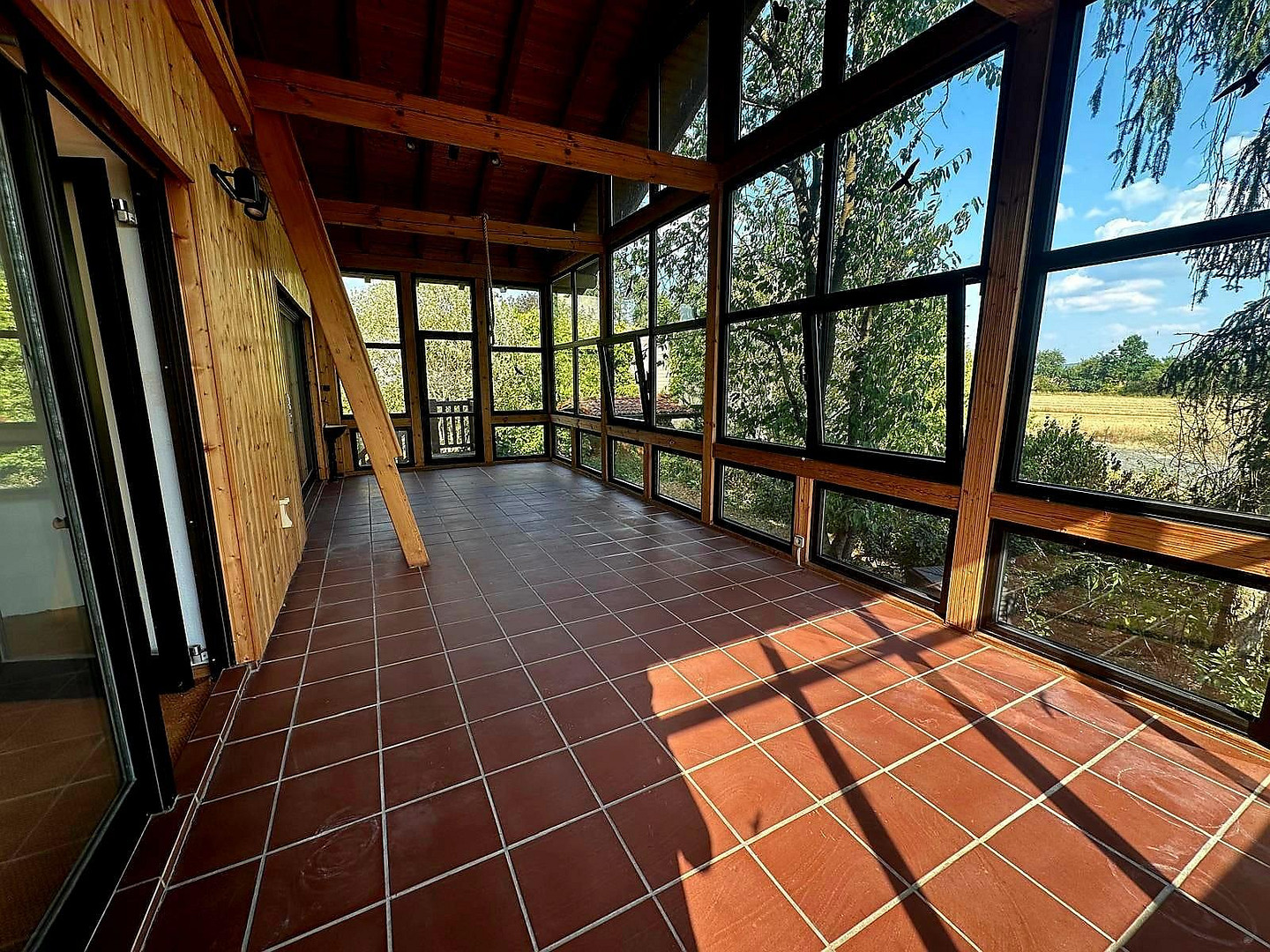 Wohnensemble aus zwei verbundenen Hausteilen – 244 m² Wohnfläche, Wintergarten & Sauna – Allee 18, 96465 Neustadt bei Coburg(Fürth am Berg) – Vorschaubild 20