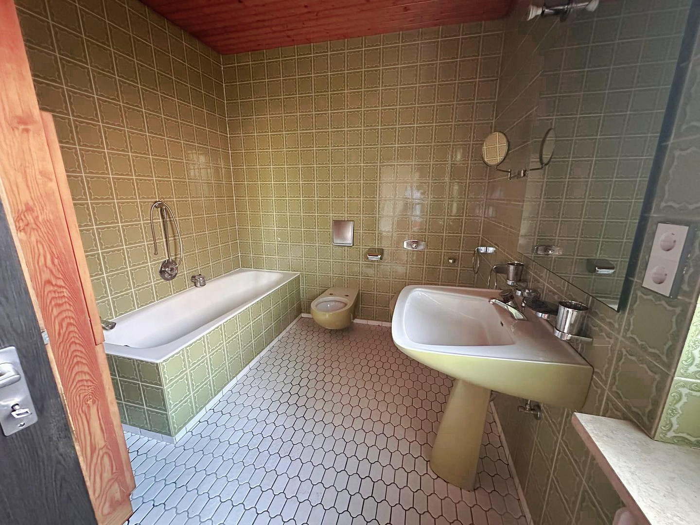 Wohnensemble aus zwei verbundenen Hausteilen – 244 m² Wohnfläche, Wintergarten & Sauna – Allee 18, 96465 Neustadt bei Coburg(Fürth am Berg) – Vorschaubild 27