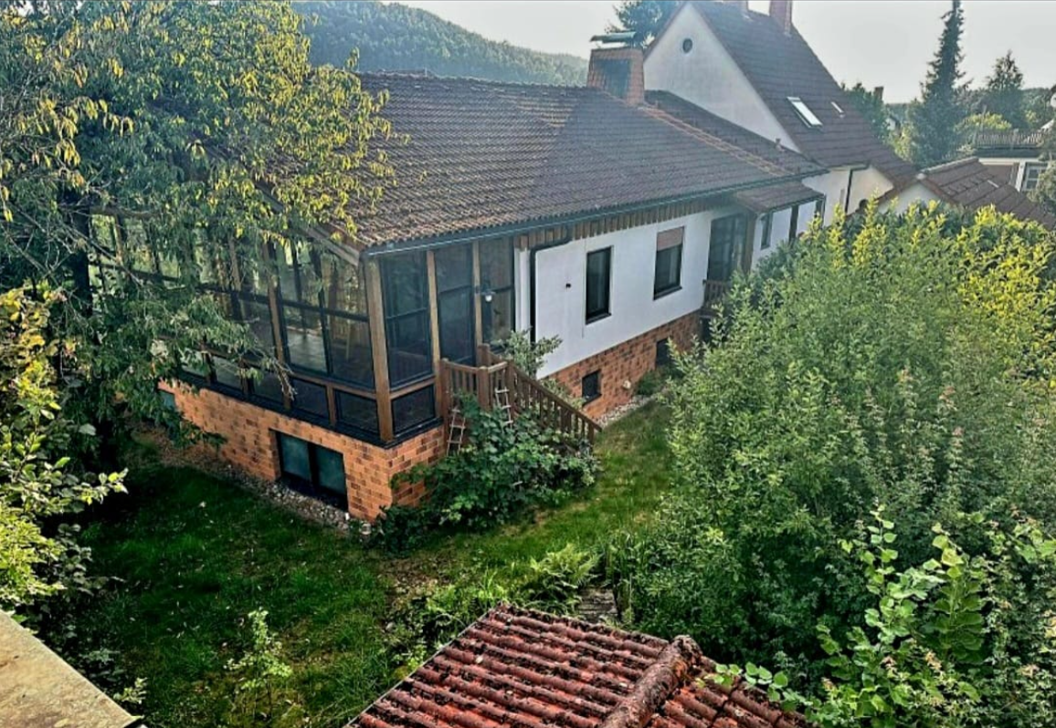 Wohnensemble aus zwei verbundenen Hausteilen – 244 m² Wohnfläche, Wintergarten & Sauna – Allee 18, 96465 Neustadt bei Coburg(Fürth am Berg) – Vorschaubild 31