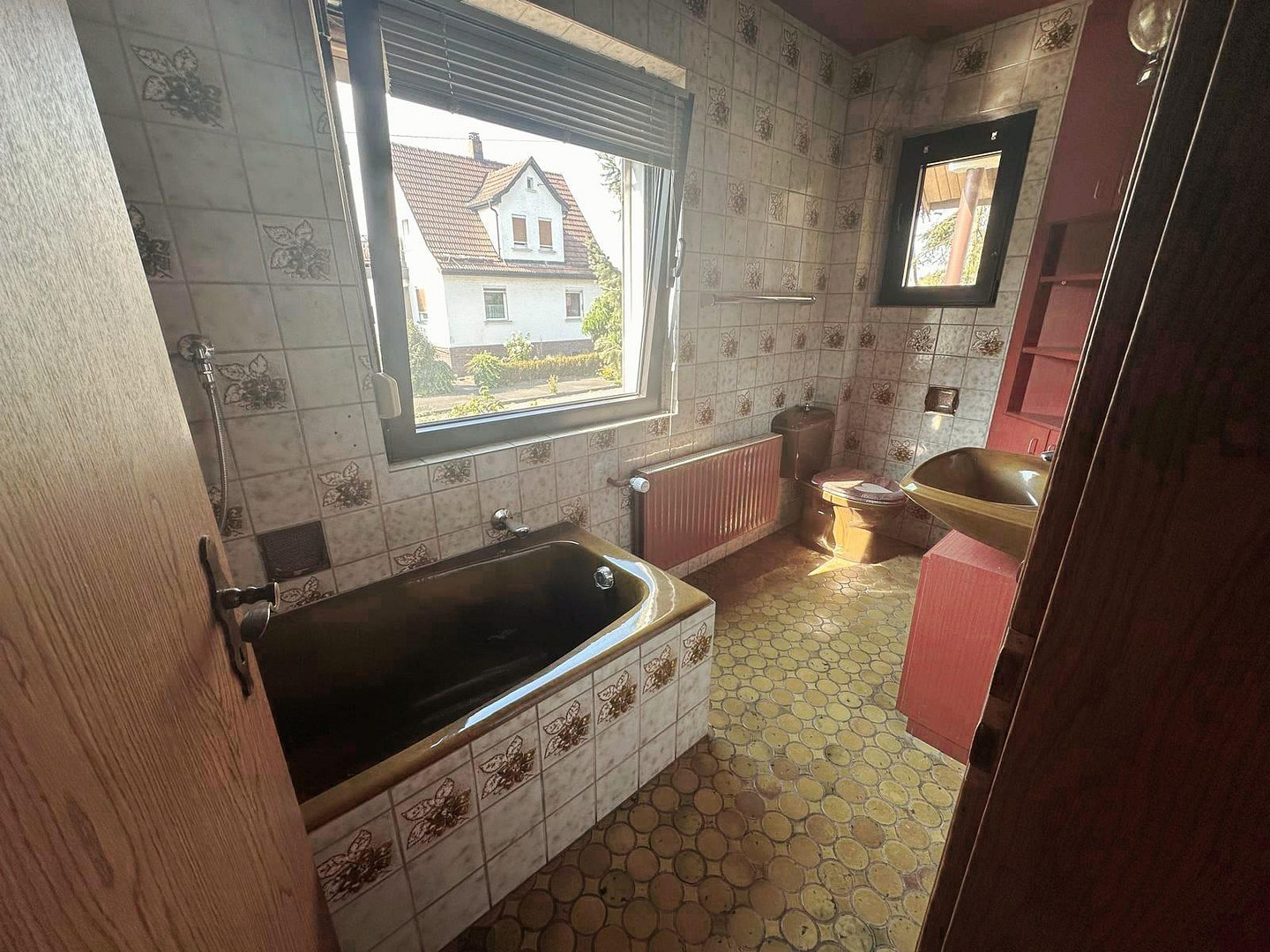 Wohnensemble aus zwei verbundenen Hausteilen – 244 m² Wohnfläche, Wintergarten & Sauna – Allee 18, 96465 Neustadt bei Coburg(Fürth am Berg) – Vorschaubild 10