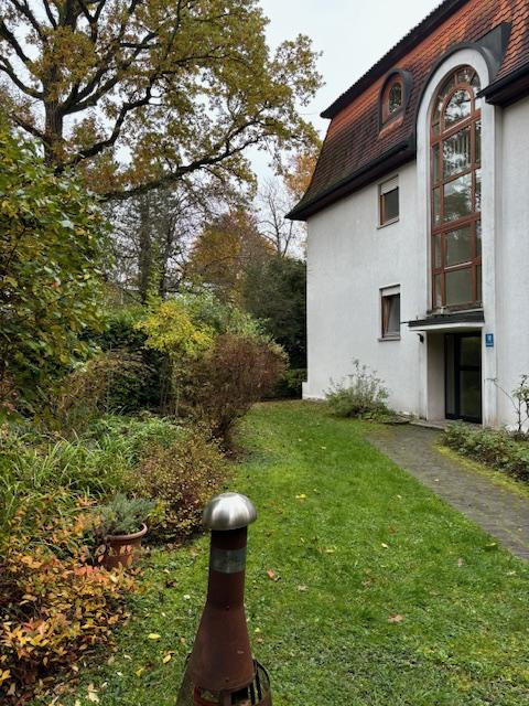 2-Zi-Wohnung, 1 Dachterrasse, 1 Loggia, EBK, Lift ab 1.9.2026 – 81479 München(Solln) – Vorschaubild 12