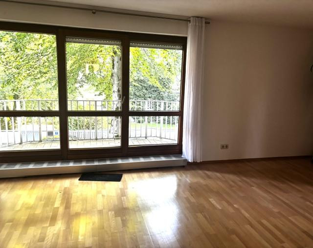 2-Zi-Wohnung, 1 Dachterrasse, 1 Loggia, EBK, Lift ab 1.9.2026 – 81479 München(Solln) – Vorschaubild 2