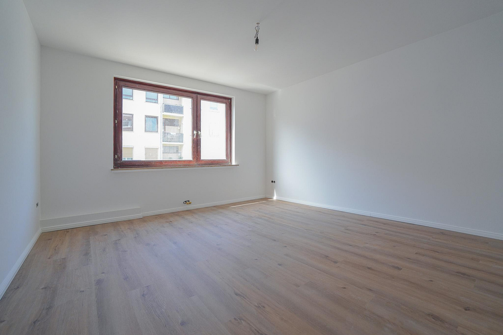 WG Investment in Bremen Neustadt, 4 Zimmer nahe Hochschule, ca. 6,5 % Renditepotenzial – 28199 Bremen(Neustadt) – Vorschaubild 2
