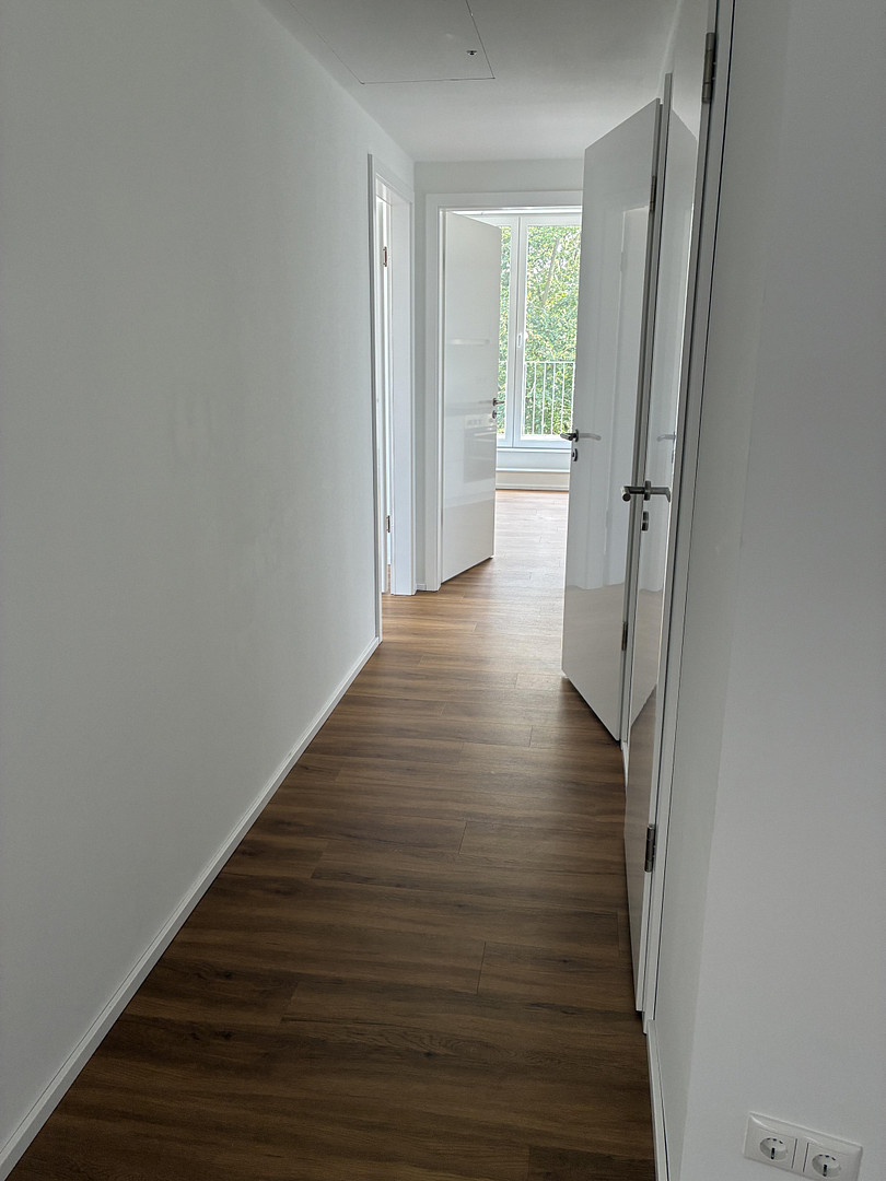 Zentral gelegene Wohnung im Staffelgeschoss – Hamburger Landstr. 30, 21465 Wentorf(Wentorf bei Hamburg) – Vorschaubild 3