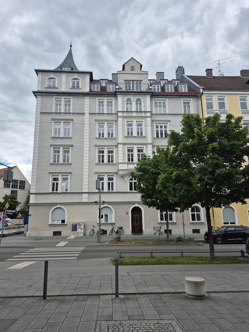 Helle, großzügig geschnittene Wohnung in denkmalgeschütztem Haus in München – 81541 München(Au) – Vorschaubild 29