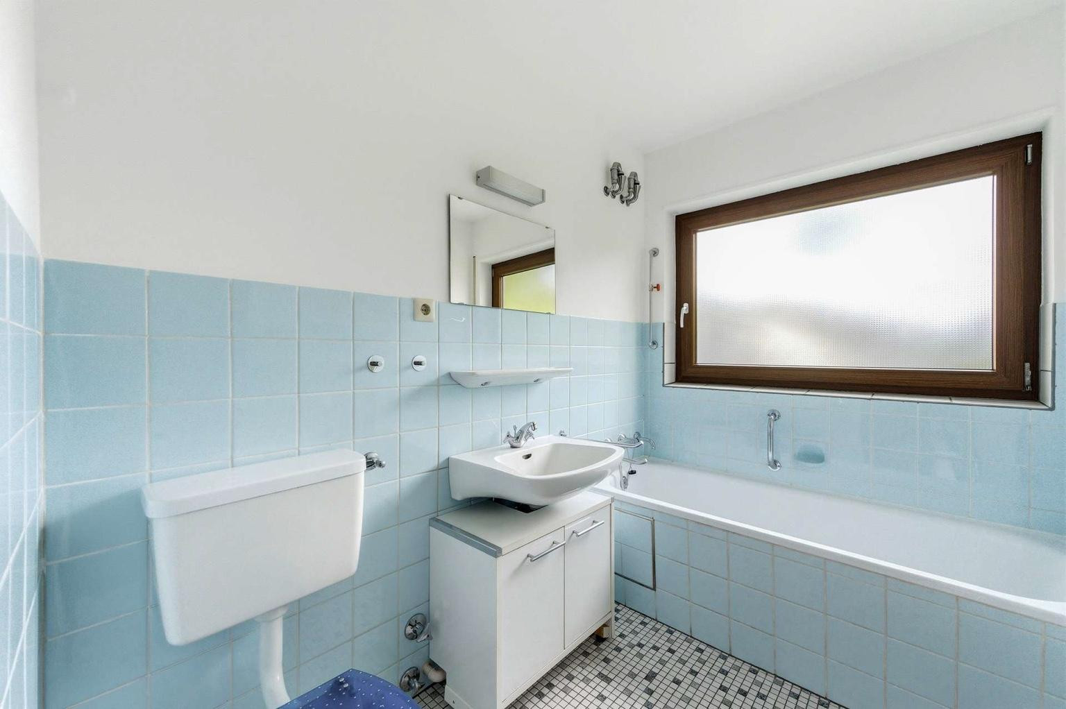 Modernisierte 3-Zimmer-Wohnung mit neuer Einbauküche & Balkon in Heilbronn-Sontheim – 74081 Heilbronn-Sontheim(Sontheim) – Vorschaubild 4