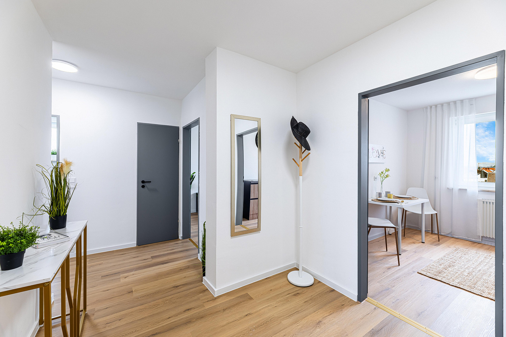 PROVISIONSFREI: Renovierte 3-Zimmer-Wohnung mit Balkon, Domblick, Aufzug und Garage. – Seebachmarter 6, 96103 Hallstadt – Vorschaubild 8