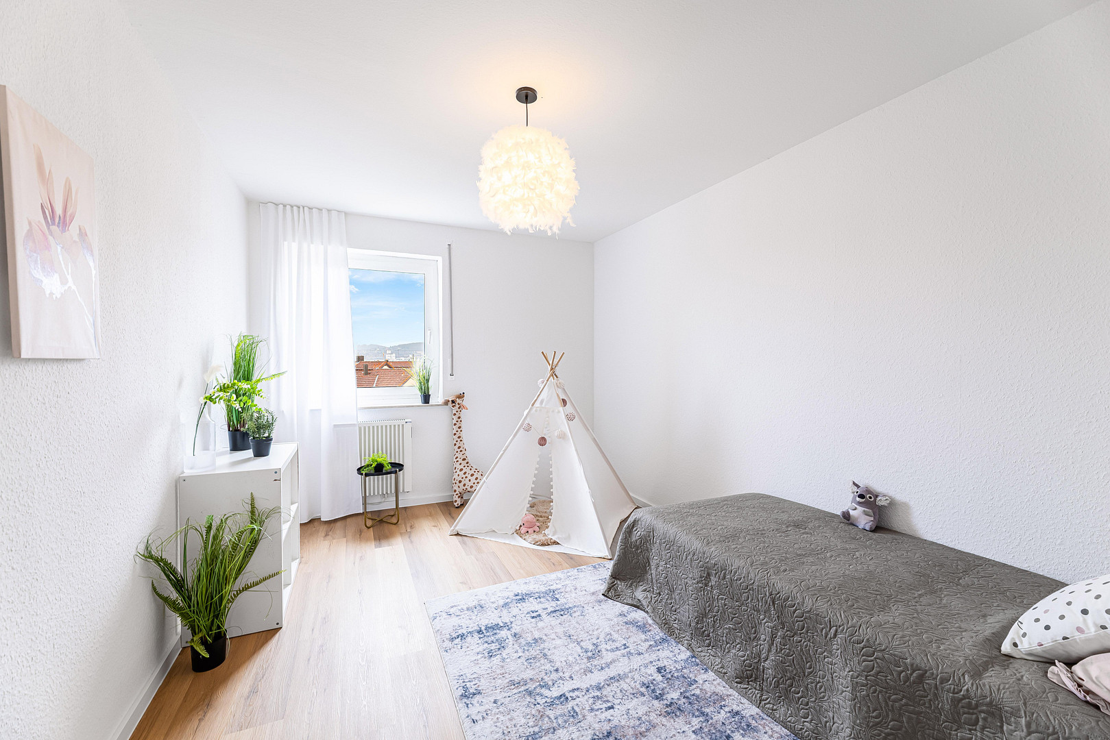 PROVISIONSFREI: Renovierte 3-Zimmer-Wohnung mit Balkon, Domblick, Aufzug und Garage. – Seebachmarter 6, 96103 Hallstadt – Vorschaubild 3