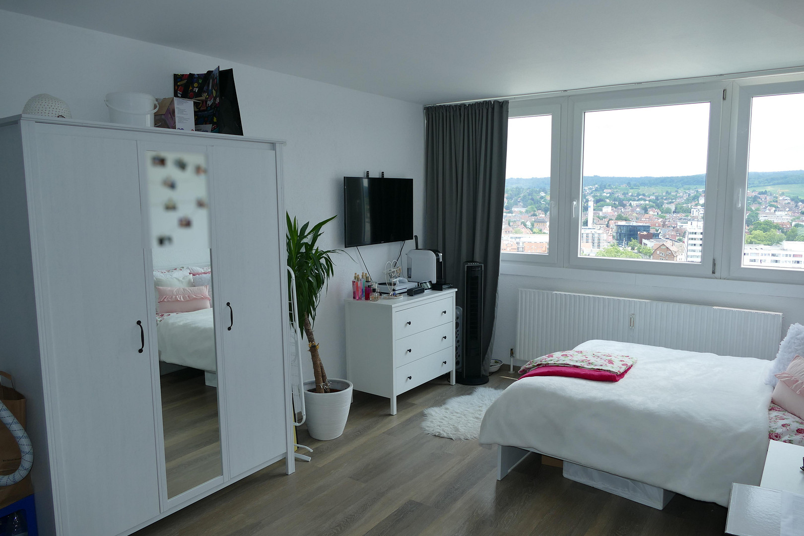 Zentrale und möblierte 1-Zimmer-Wohnung mit traumhafter Aussicht – Rosenbergstraße 44, 74074 Heilbronn – Vorschaubild 7