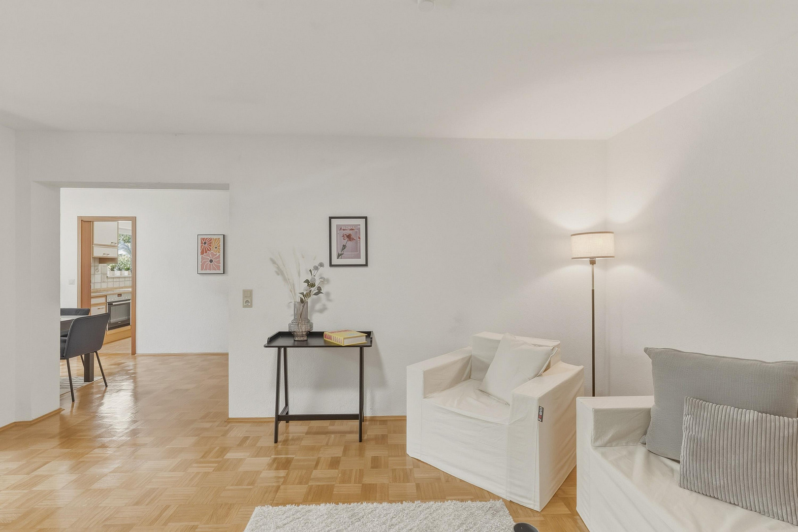 Sofort bezugsfrei: Helle 2,5-Zimmer-Wohnung in Ulm-Wiblingen – 89079 Ulm(Wiblingen) – Vorschaubild 2