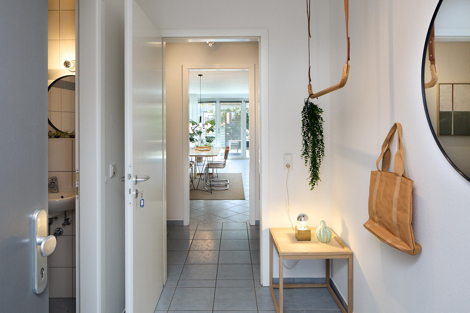 Highlight im Röthelheimpark - bezugsbereit, 4 Zimmer, großer Garten mit Pool – Luise-Kiesselbach-Str. 60, 91052 Erlangen – Vorschaubild 5