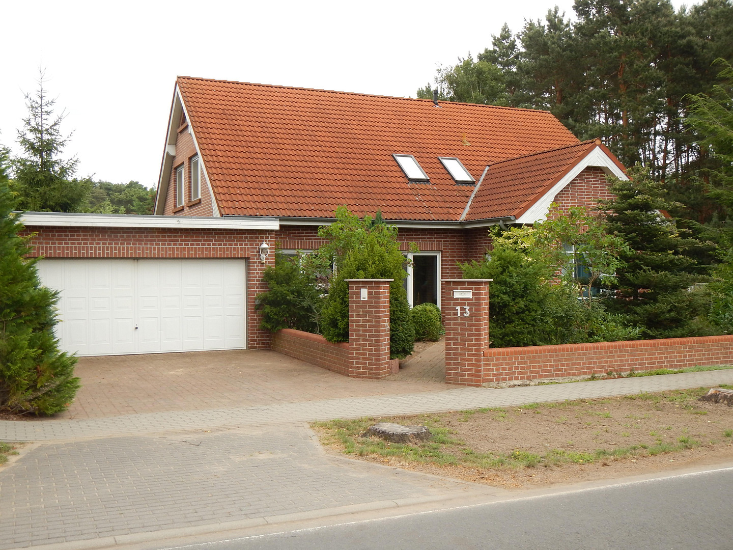 Vermietetes Einfamilienhaus als Kapitalanlage - 15859 Storkow (Mark) Ortsteil Karlslust Seenähe