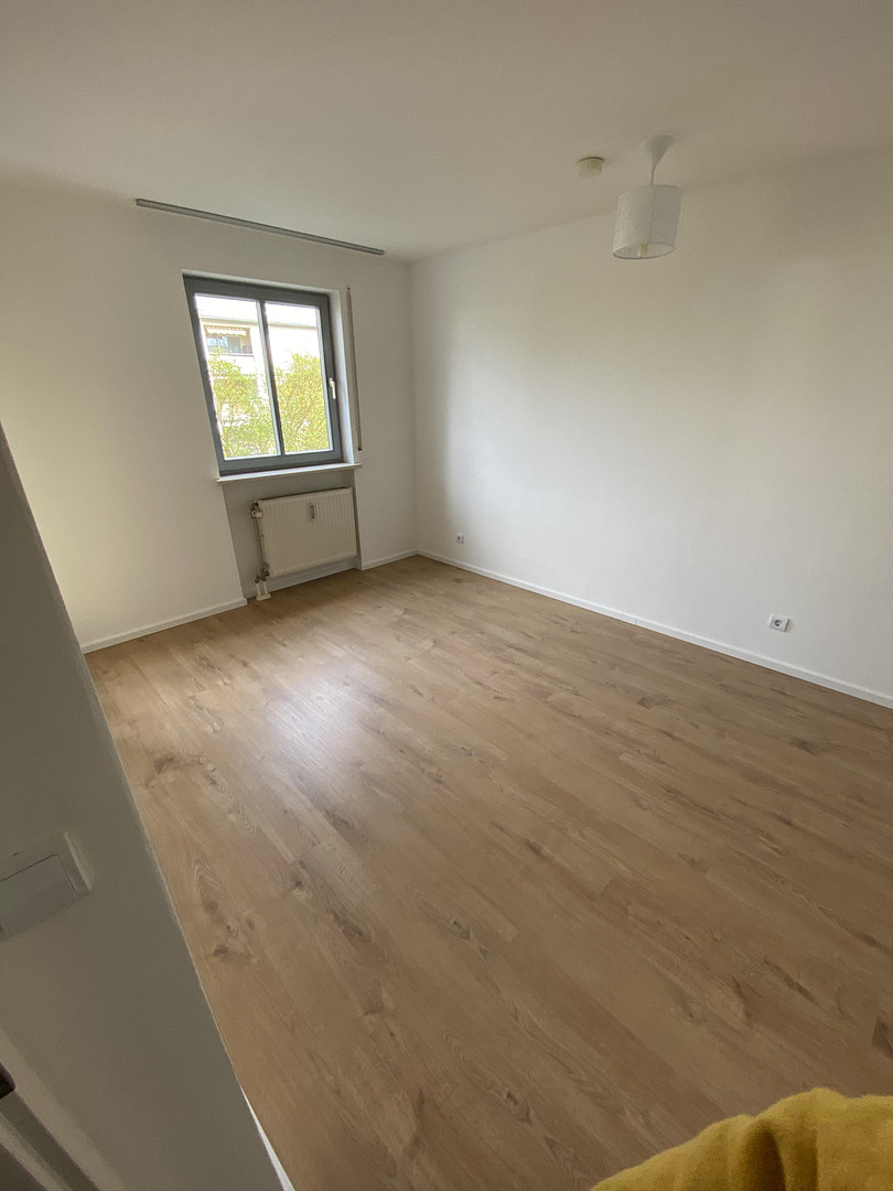 2-Zimmer-Wohnung mit Balkon & Garage in Hollerstaude zu verkaufen – Cusanusstr. 36, 85049 Ingolstadt – Vorschaubild 5