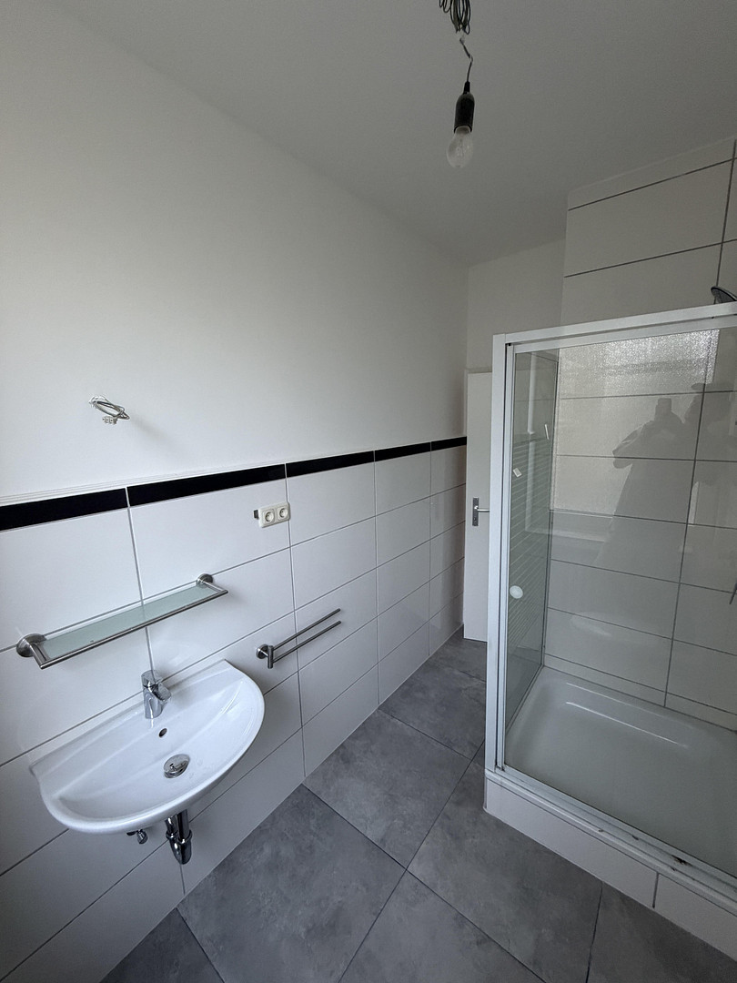 Frisch kernsanierte 2-Zimmer-Wohnung in Krefeld – moderne Ausstattung – Hülser Straße 373, 47803 Krefeld(Inrath/Kliedbruch) – Vorschaubild 11
