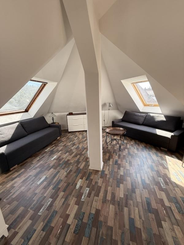 Helle voll möblierte 1,5 Zimmerwohnung in Stuttgart Ost – Schurwaldstr. 61, 70186 Stuttgart(Ost) – Vorschaubild 2