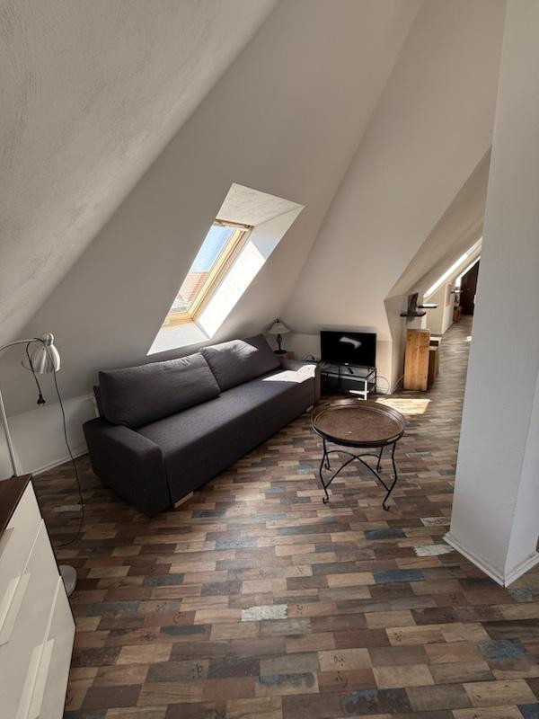 Helle voll möblierte 1,5 Zimmerwohnung in Stuttgart Ost – Schurwaldstr. 61, 70186 Stuttgart(Ost) – Vorschaubild 3