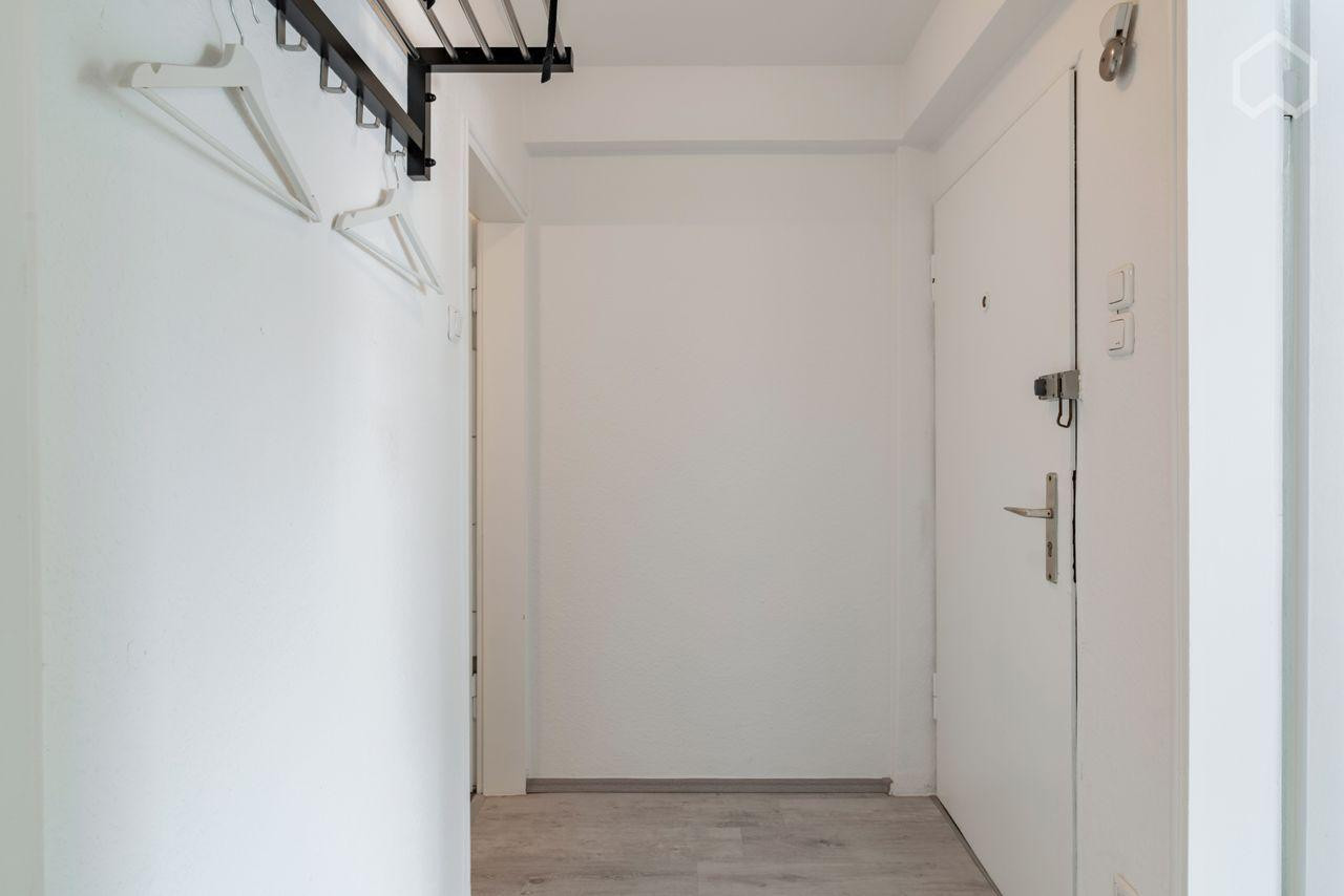 Bezugsfrei & Möbliert: Hell geschnittene 2-Zi.-ETW mit Balkon in Essen-Ostviertel (Provisionsfrei) – Friedbergstraße 2a, 45127 Essen(Holsterhausen) – Vorschaubild 6