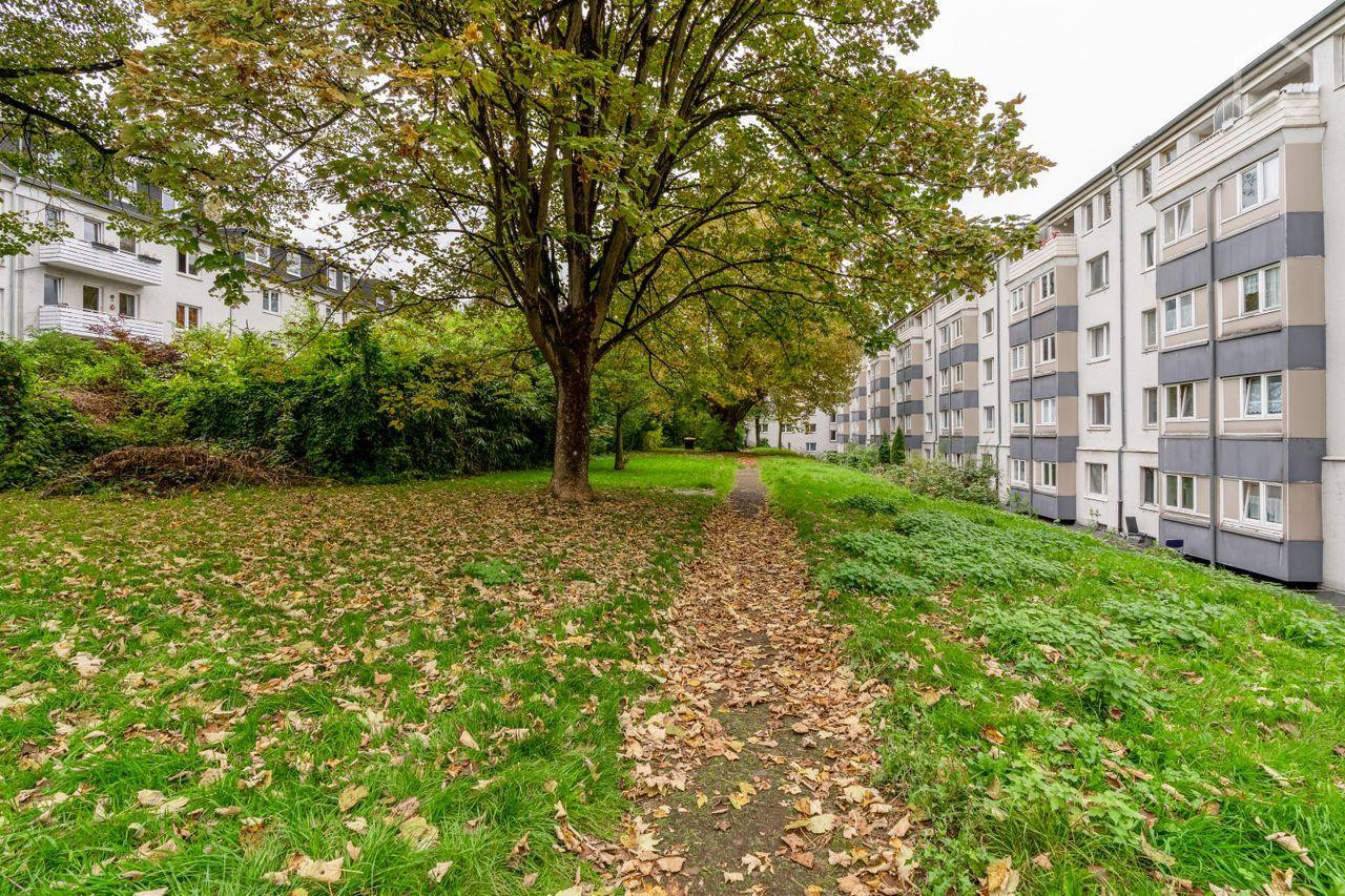 Bezugsfrei & Möbliert: Hell geschnittene 2-Zi.-ETW mit Balkon in Essen-Ostviertel (Provisionsfrei) – Friedbergstraße 2a, 45127 Essen(Holsterhausen) – Vorschaubild 14