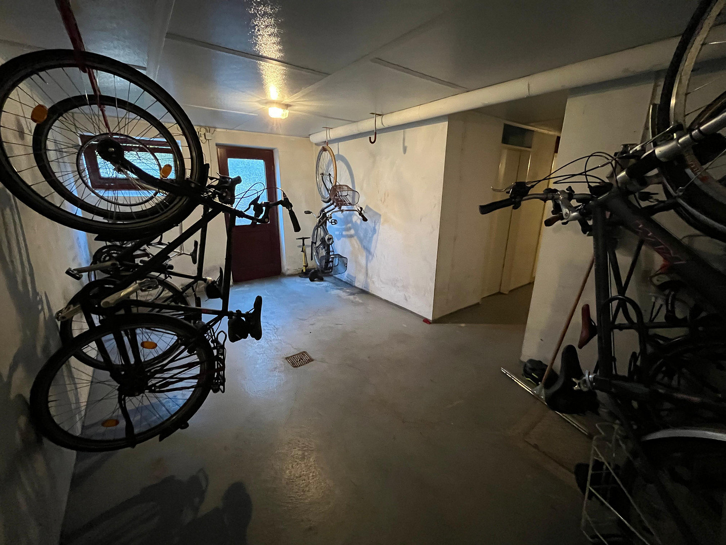 Provisionsfrei: 4-Zimmer-Dachgeschosswohnung mit Südbalkon & Garagenstellplatz in Schwachhausen – Scharnhorststraße, 28211 Bremen(Schwachhausen) – Vorschaubild 17