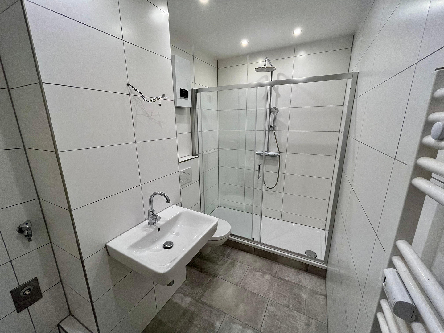 Provisionsfrei: 4-Zimmer-Dachgeschosswohnung mit Südbalkon & Garagenstellplatz in Schwachhausen – Scharnhorststraße, 28211 Bremen(Schwachhausen) – Vorschaubild 2