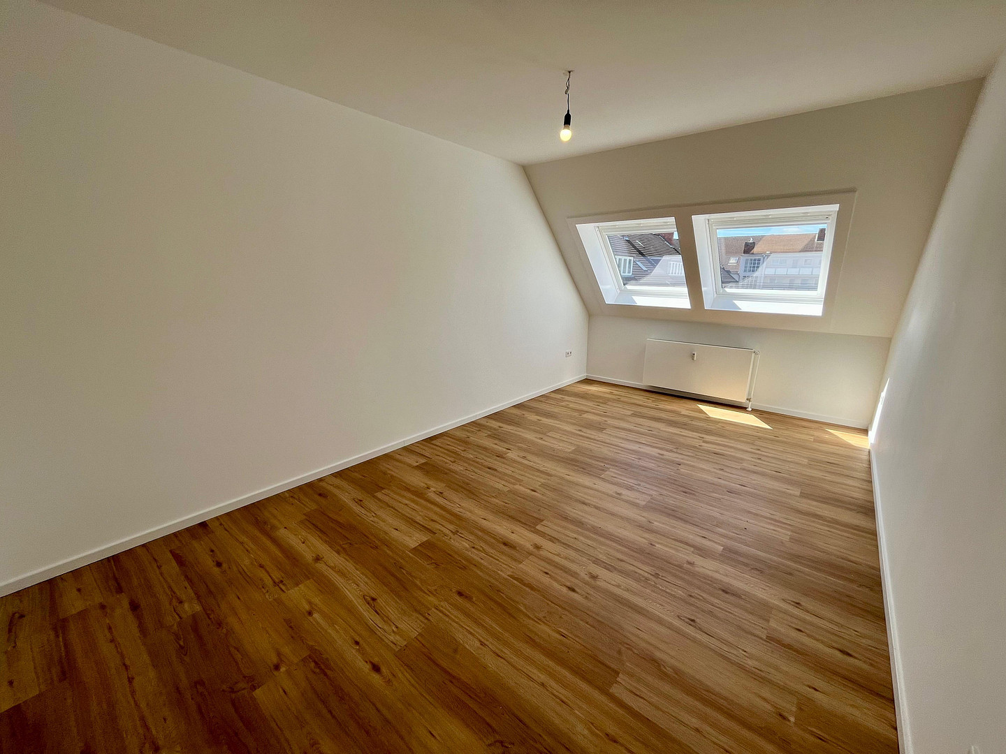 Provisionsfrei: 4-Zimmer-Dachgeschosswohnung mit Südbalkon & Garagenstellplatz in Schwachhausen – Scharnhorststraße, 28211 Bremen(Schwachhausen) – Vorschaubild 12