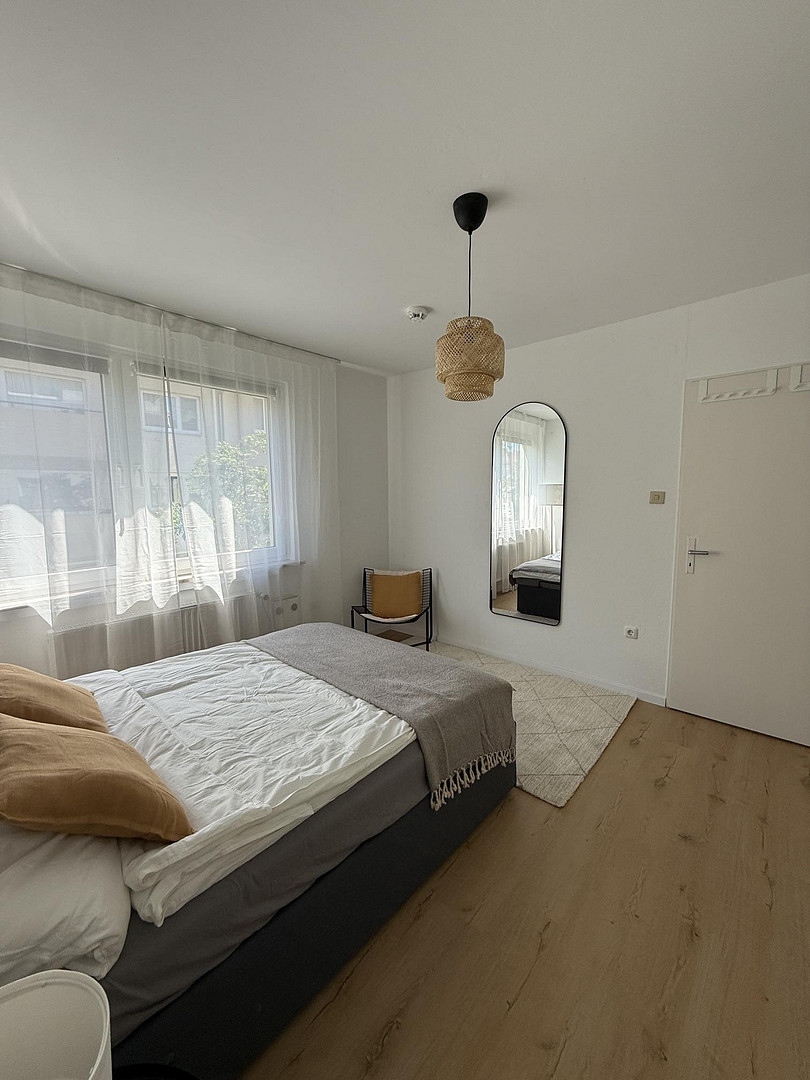 Möblierte 1-2 Zimmer in WG inmitten der Mainzer Neustadt – sofort beziehbar – Kaiser-Wilhelm-Ring 39, 55118 Mainz – Vorschaubild 11