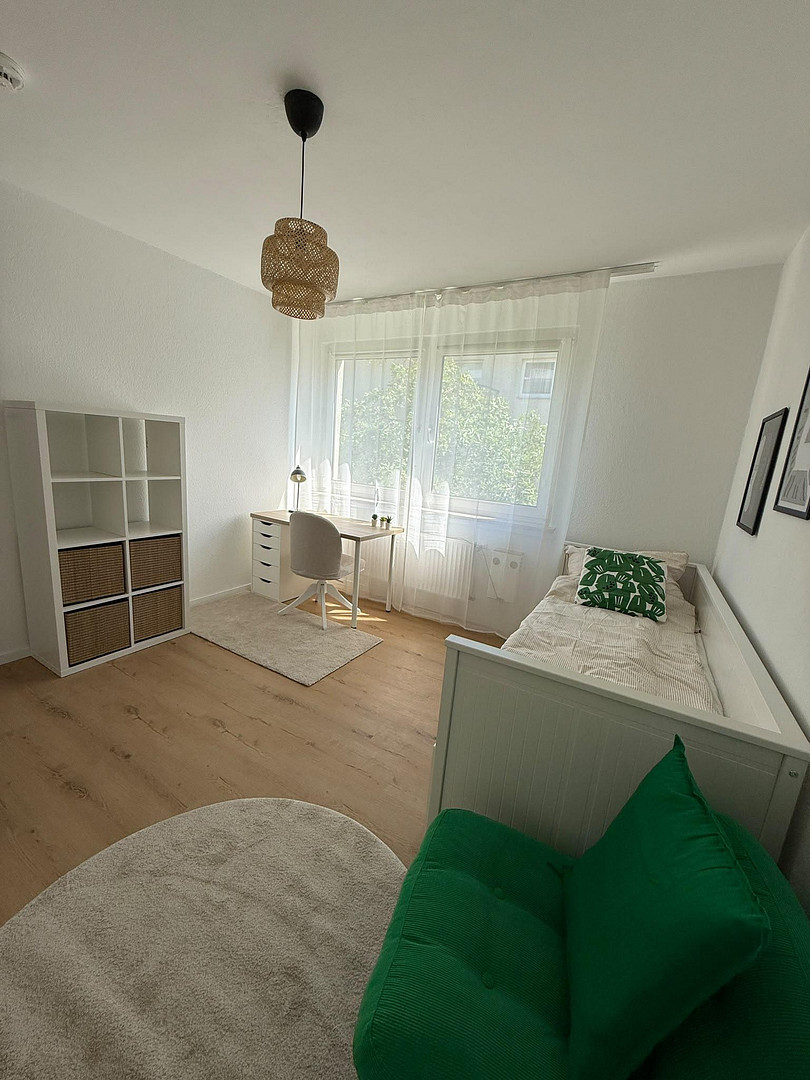 Möblierte 1-2 Zimmer in WG inmitten der Mainzer Neustadt – sofort beziehbar – Kaiser-Wilhelm-Ring 39, 55118 Mainz – Vorschaubild 6