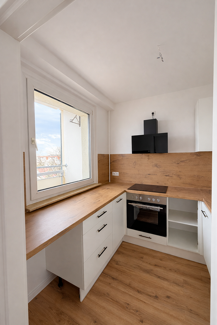 Kernsanierte 3-Zimmer-Wohnung mit moderner Einbauküche in zentraler Lage – Otto-Dix-Ring 26, 1219 Dresden(Prohlis) – Vorschaubild 7