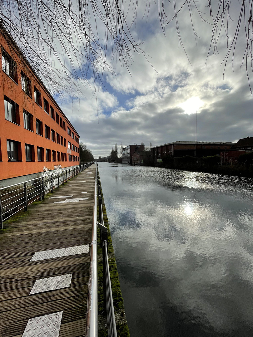 DG-Rohbau mit Vision – 220 m² & genehmigter Dachterrasse, Dachsanierung notwendig – Julius-Ertel-Straße 18, 21107 Hamburg(Wilhelmsburg) – Vorschaubild 10