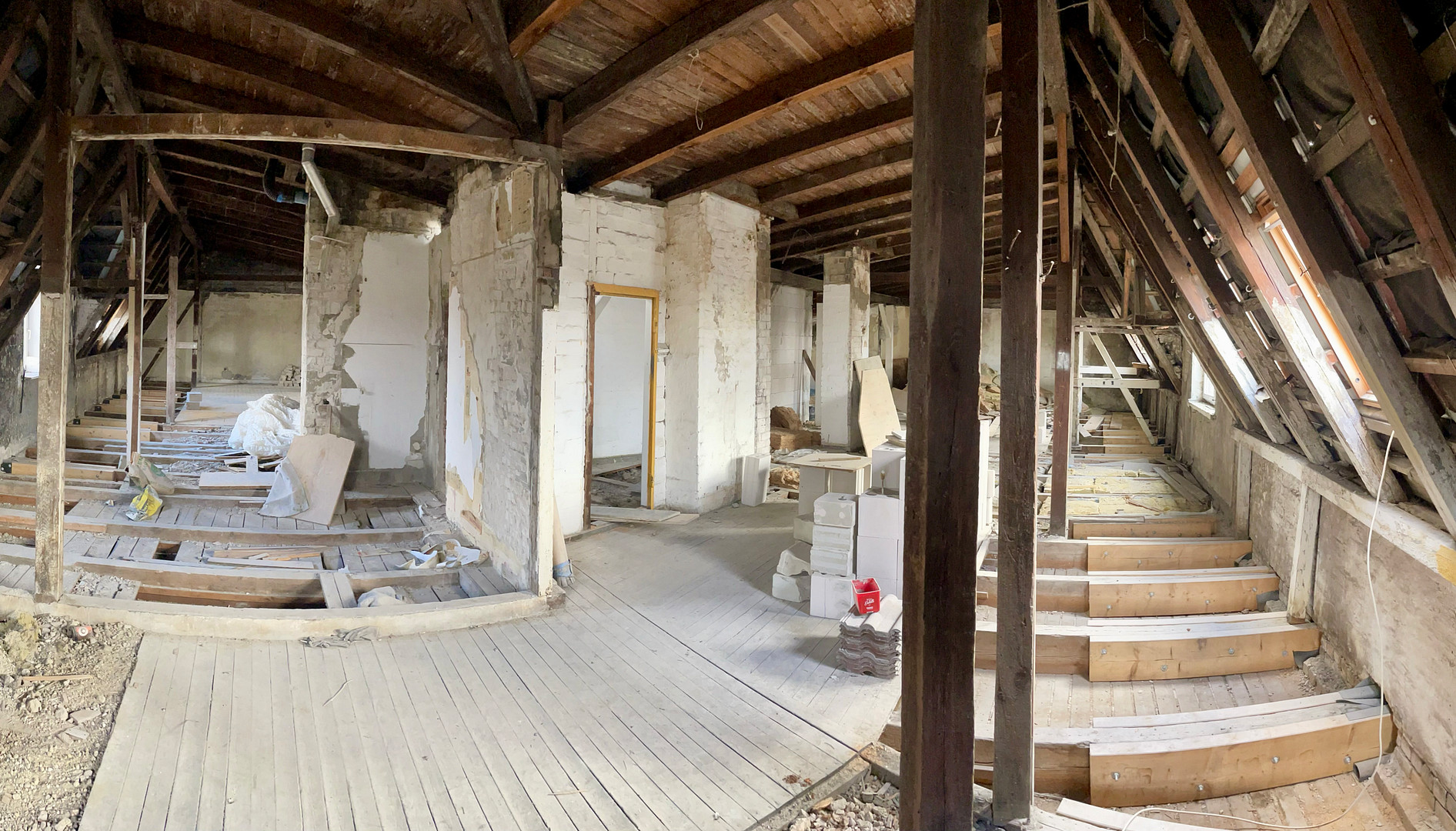 DG-Rohbau mit Vision – 220 m² & genehmigter Dachterrasse, Dachsanierung notwendig – Julius-Ertel-Straße 18, 21107 Hamburg(Wilhelmsburg) – Vorschaubild 2