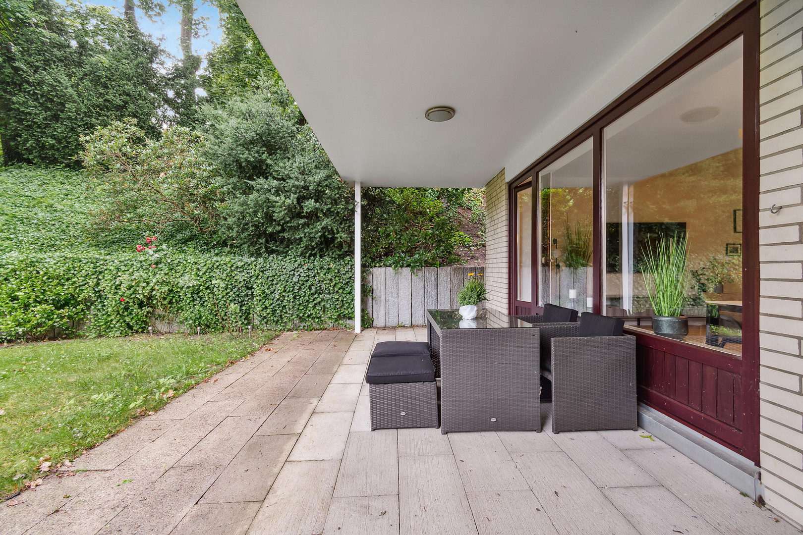 Maisonette-Gartenwohnung Blankenese – 50 m zum Elbstrand, Garten & Garage, 92+70 m² – Falkentaler Weg 3a, 22587 Hamburg(Blankenese) – Vorschaubild 2