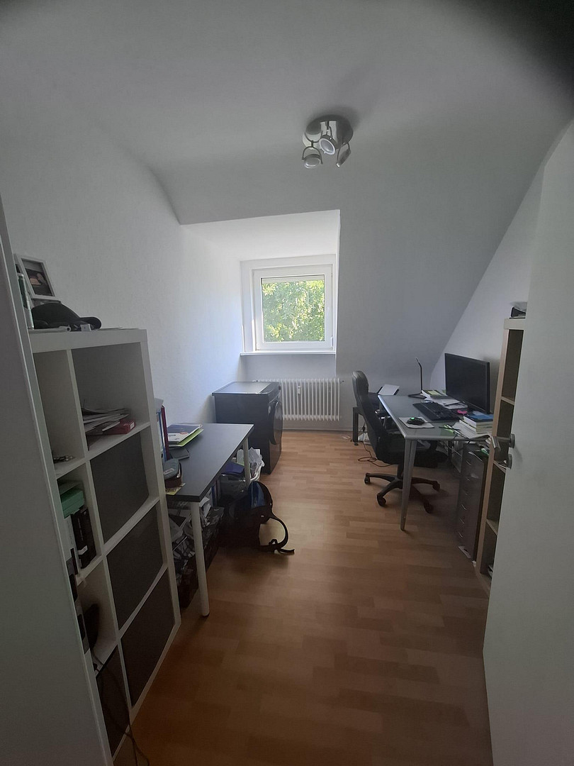 Sanierte 3,5-Zimmerwohnung in Essen-Bedingrade mit Einbauküche – Schloßstr. 317, 45359 Essen(Bedingrade) – Vorschaubild 9